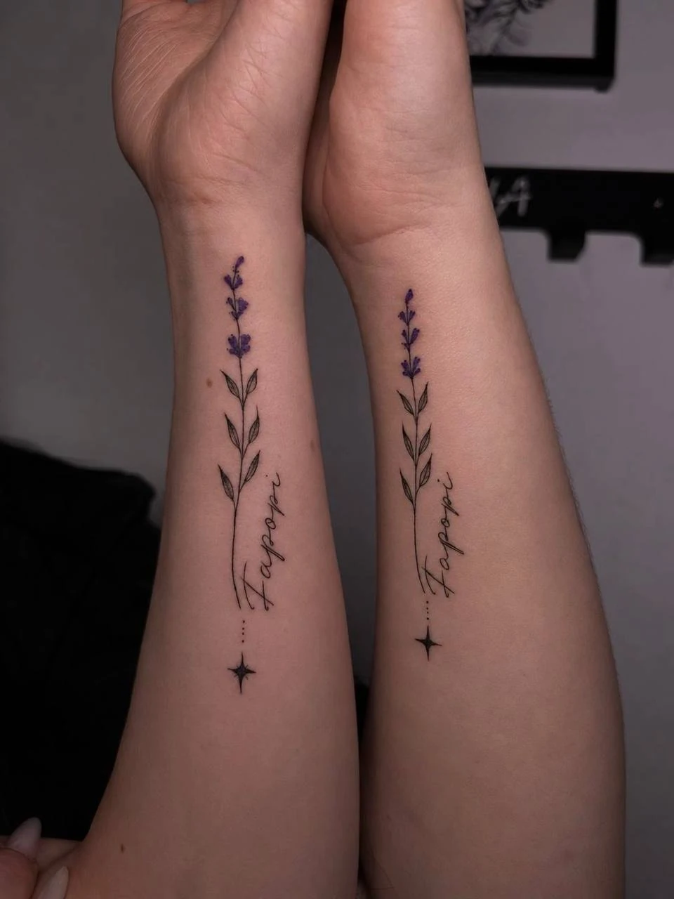 Тату в стиле Fine Line — мастер Жанна, KATANA TATTOO